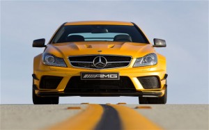 2013-Mercedes-Benz-C63-AMG-Coupe-Black-Series