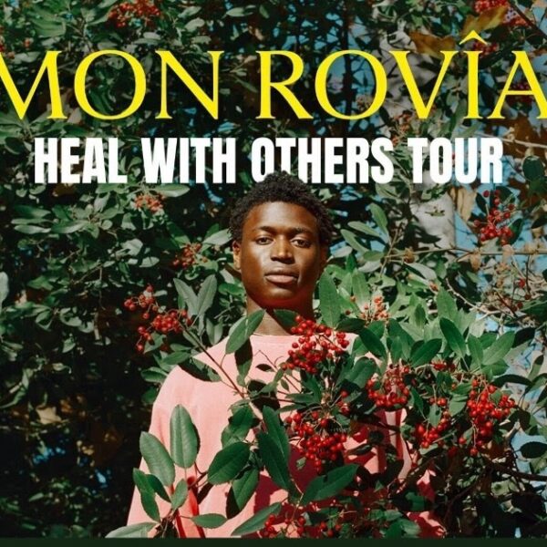 AFRO-APPALACHIAN FOLK ARTIST MON ROVÎA