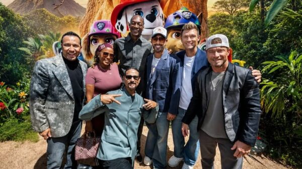 PAW Patrol: The Dino Movie
